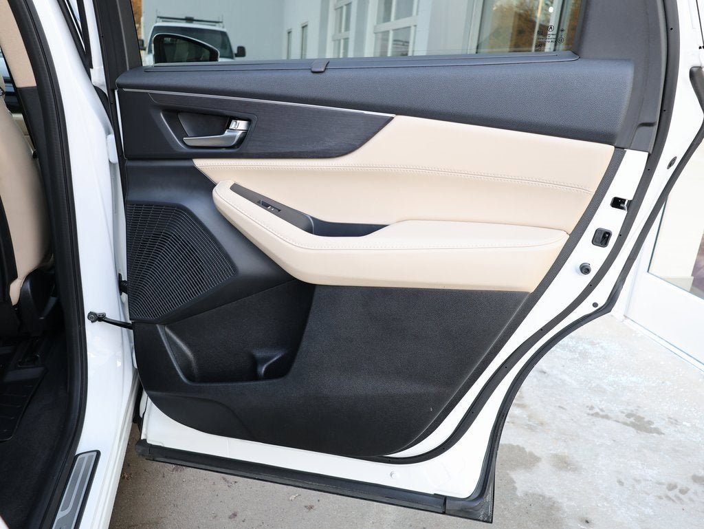 2023 Acura MDX w/Advance Package