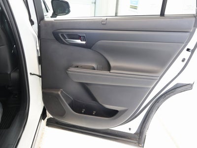 2022 Toyota Highlander XSE