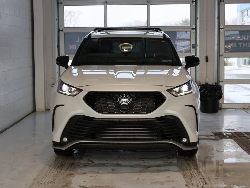 2022 Toyota Highlander XSE