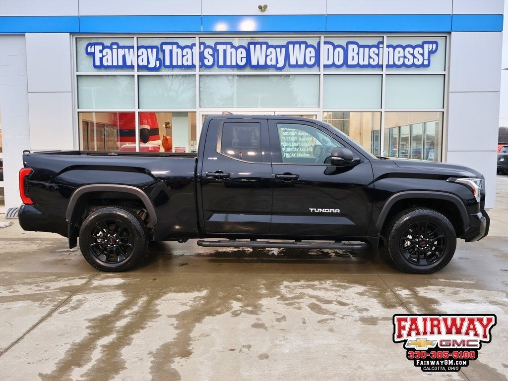 2024 Toyota Tundra 4WD SR5