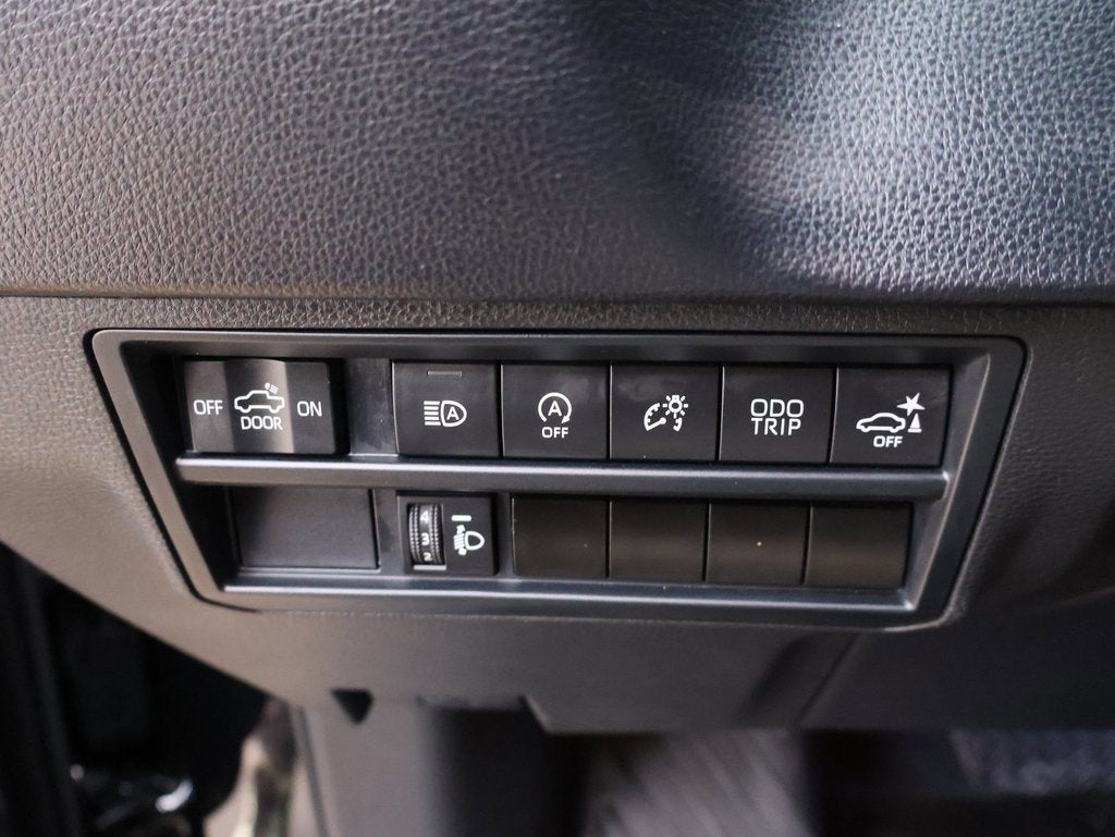 2024 Toyota Tundra 4WD SR5