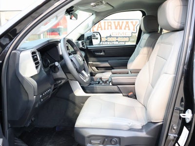 2024 Toyota Tundra 4WD SR5