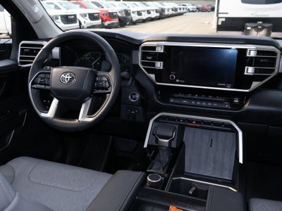 2024 Toyota Tundra 4WD SR5