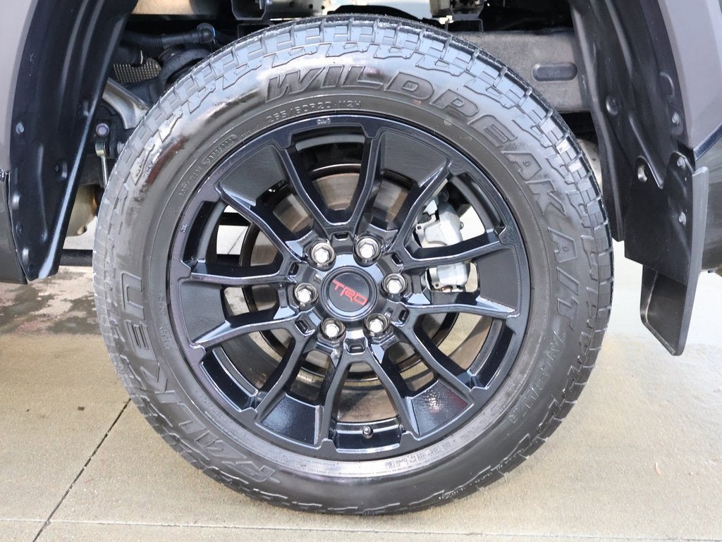 2024 Toyota Tundra 4WD SR5