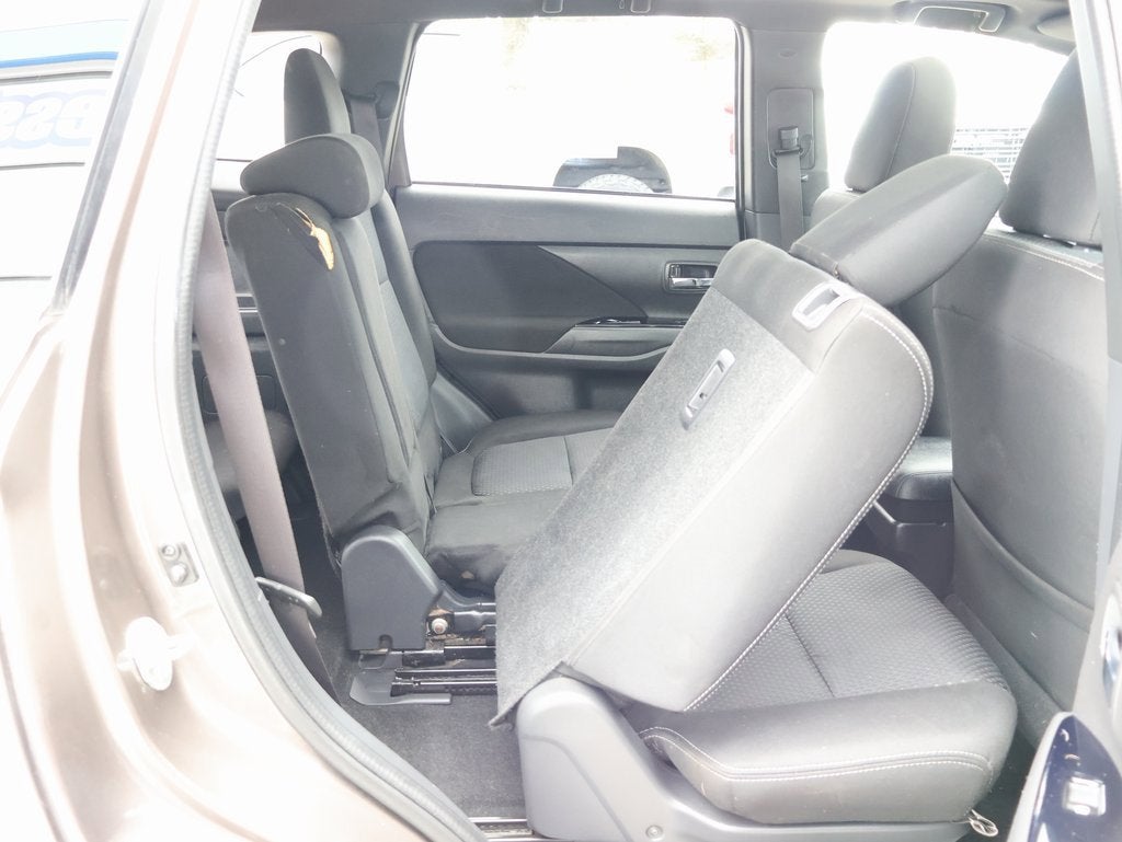 2018 Mitsubishi Outlander LE