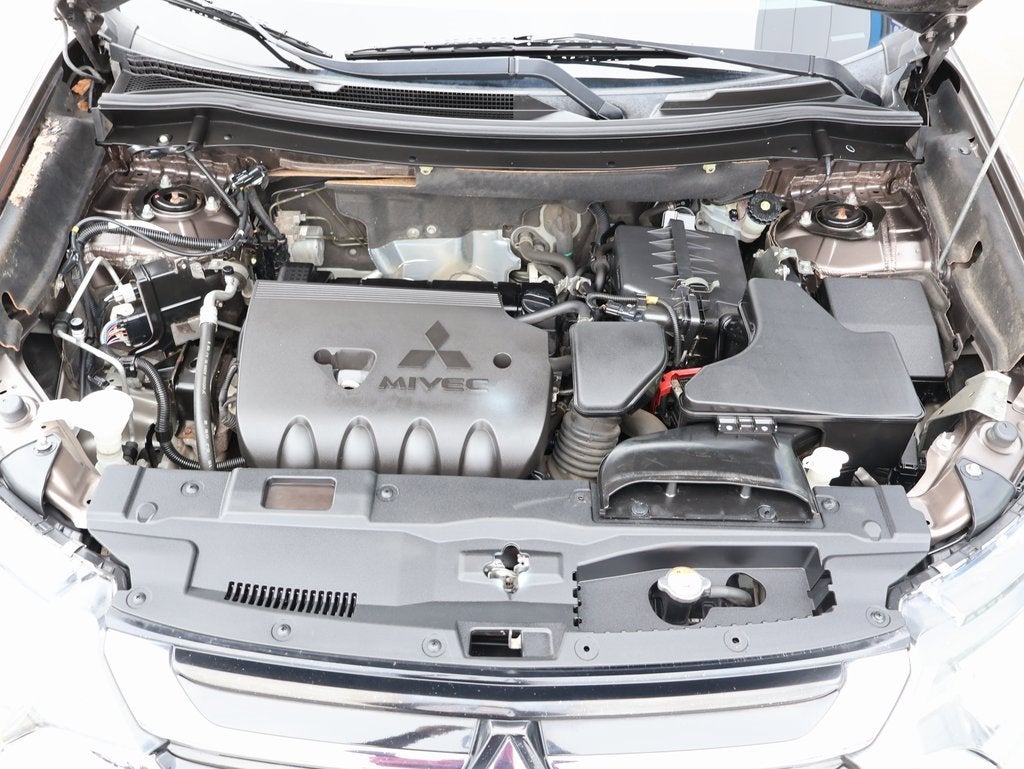 2018 Mitsubishi Outlander LE