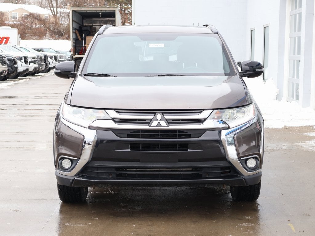 2018 Mitsubishi Outlander LE
