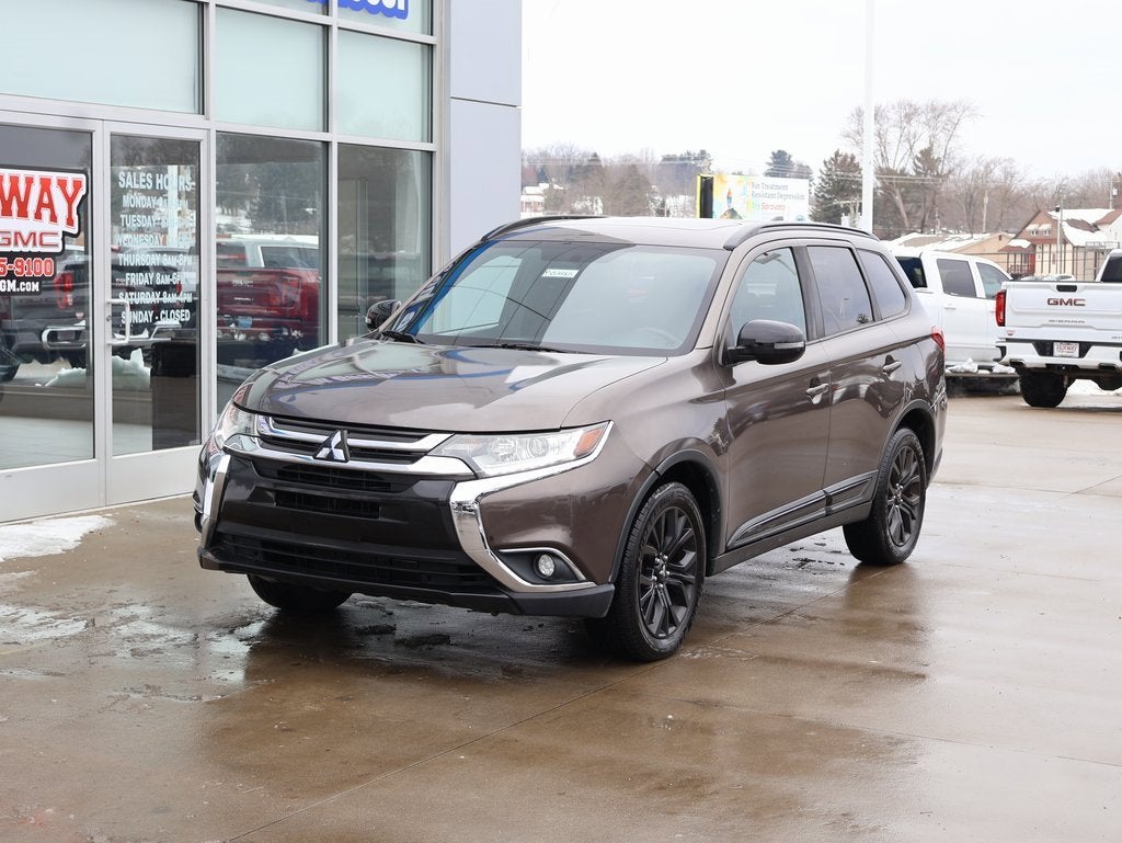 2018 Mitsubishi Outlander LE