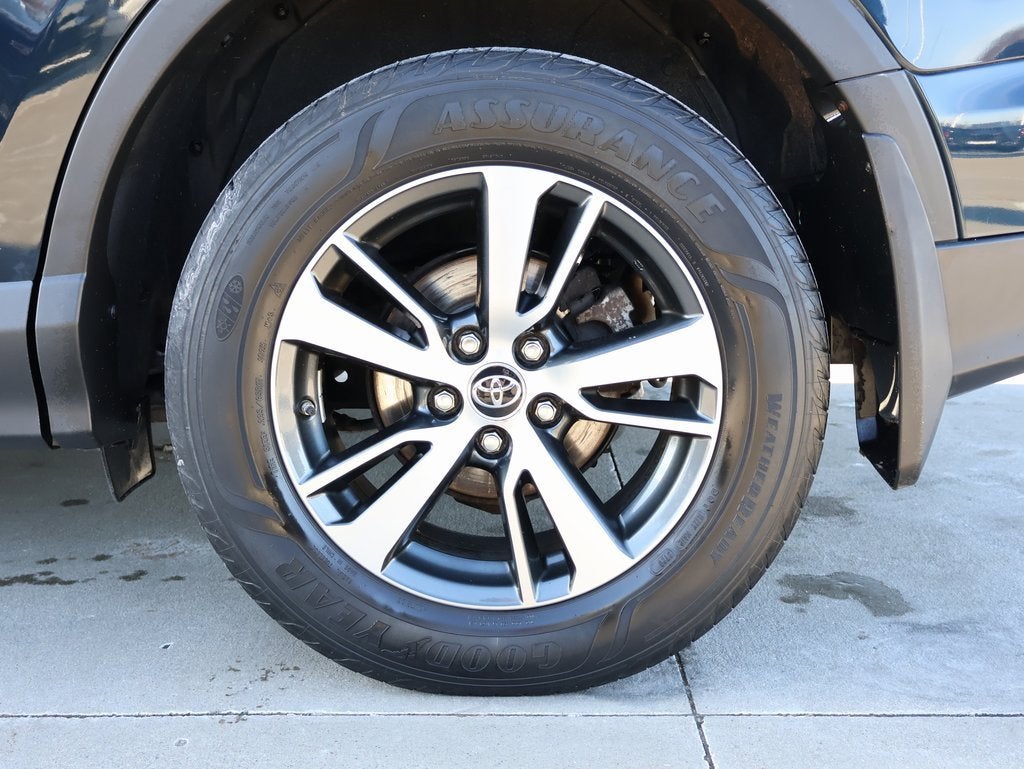 2018 Toyota RAV4 XLE