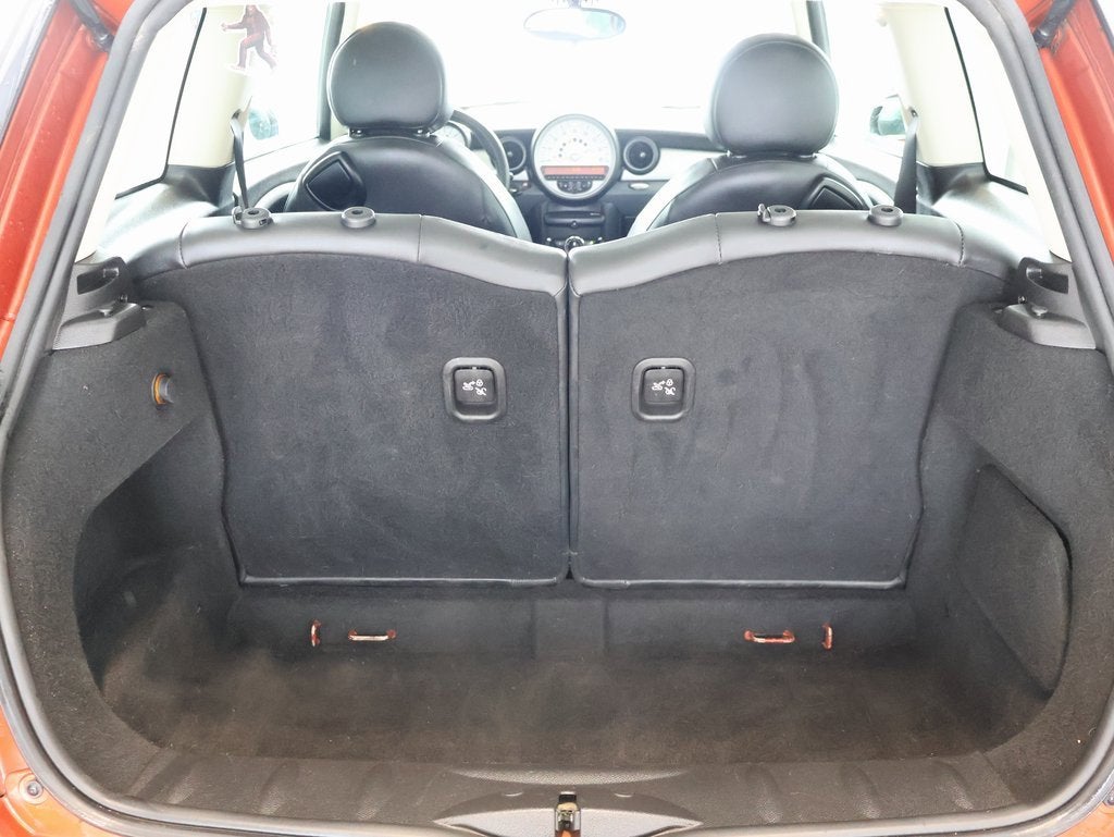 2012 MINI Hardtop 2 Door Cooper