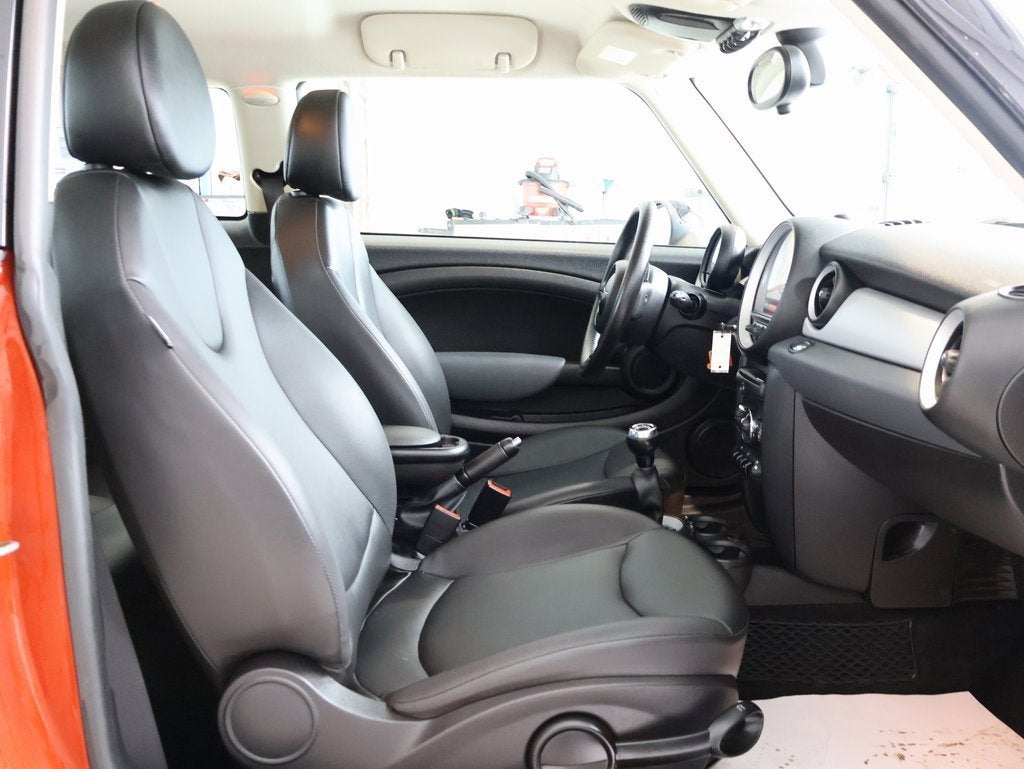 2012 MINI Hardtop 2 Door Cooper