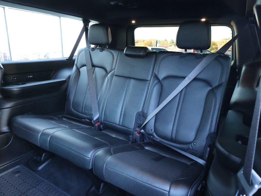 2024 Jeep Wagoneer L Series III 4x4