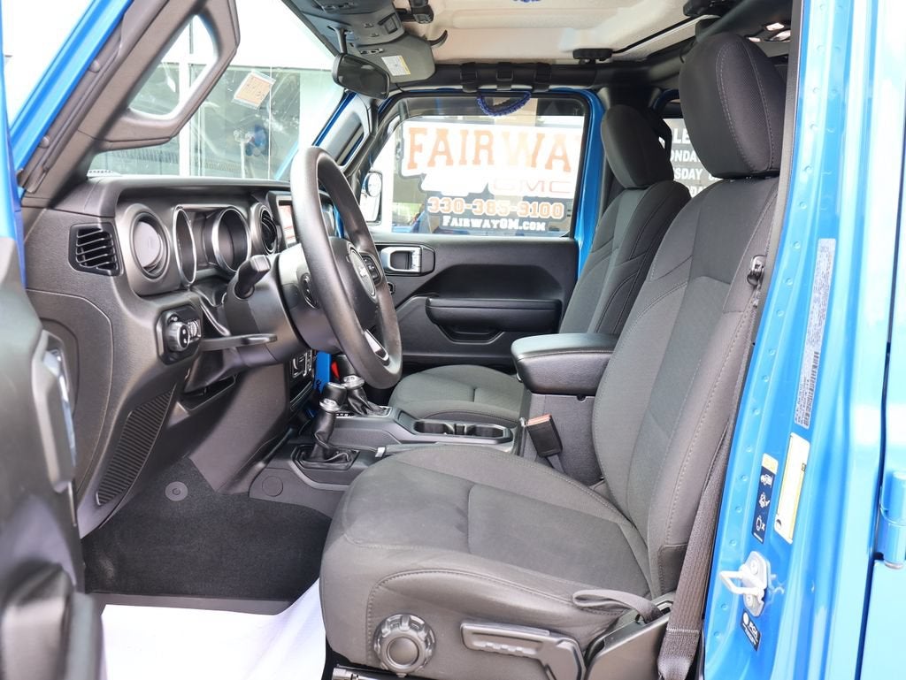 2022 Jeep Gladiator Willys Sport 4x4