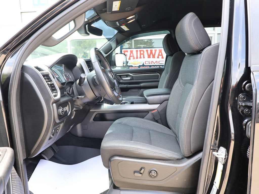 2019 RAM 1500 Big Horn/Lone Star Crew Cab 4x4 5'7" Box