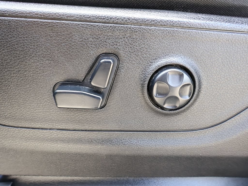 2019 RAM 1500 Big Horn/Lone Star Crew Cab 4x4 5'7" Box