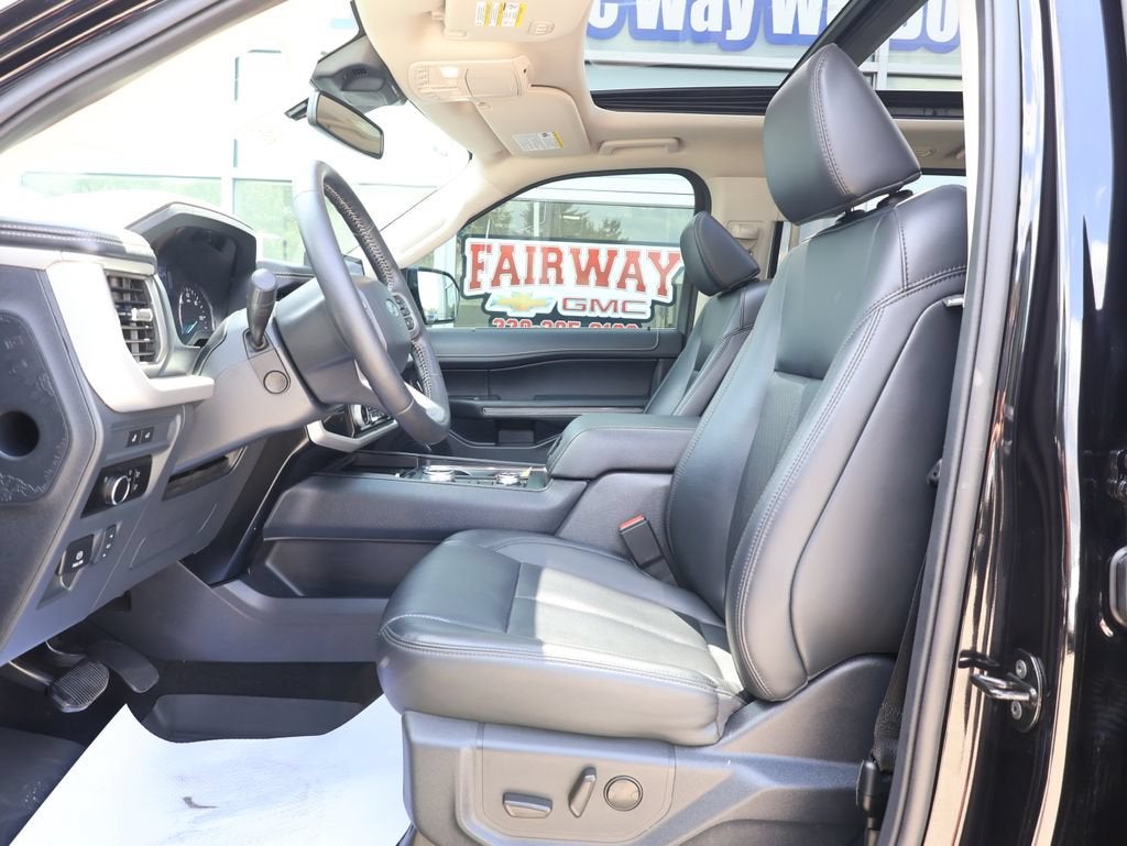 2024 Ford Expedition XLT