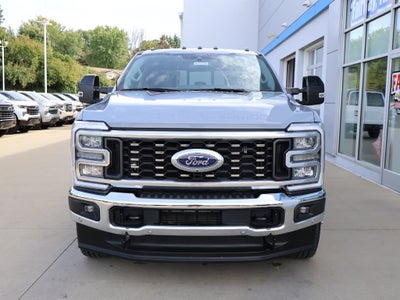 2025 Ford F-350 LARIAT