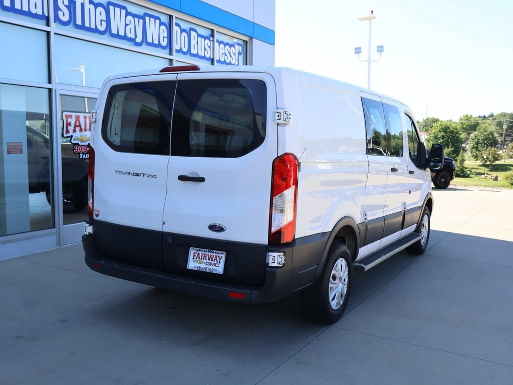 2017 Ford Transit-250 T-250 130" Low Rf 9000 GVWR Swing-Out RH Dr