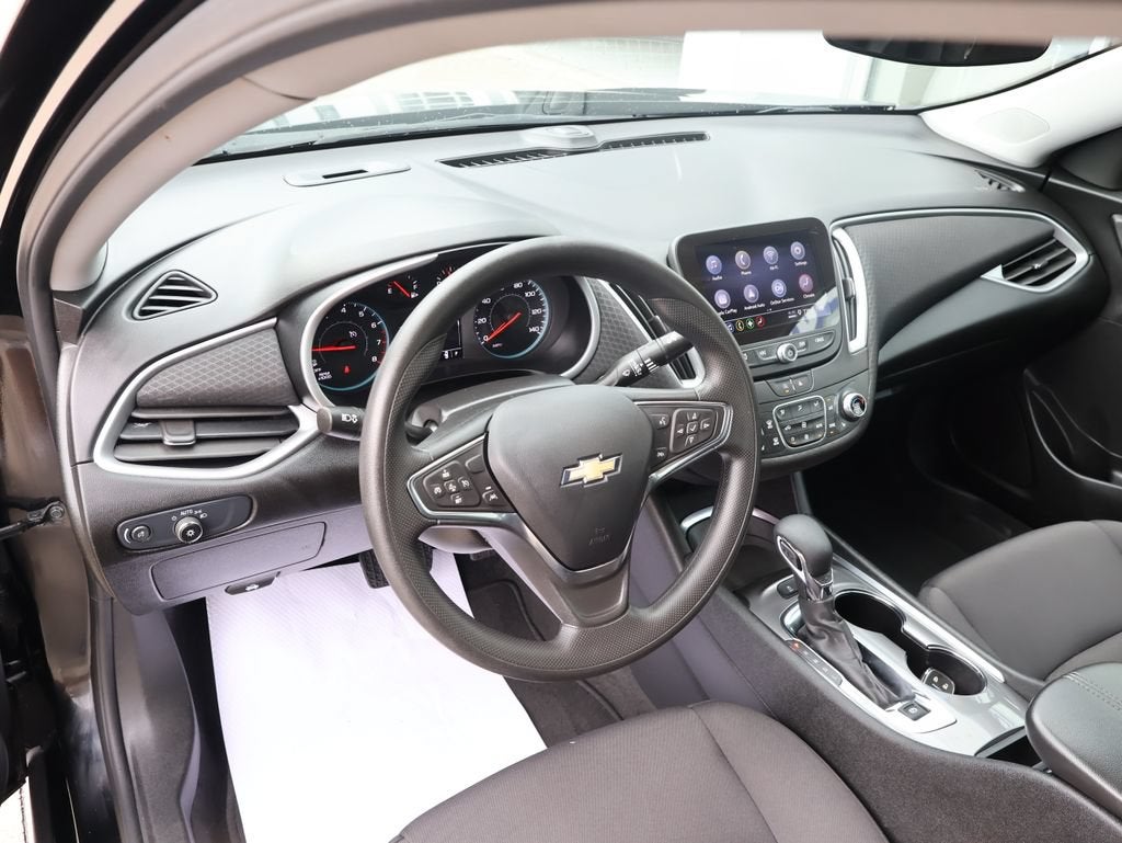 2025 Chevrolet Malibu 1LT