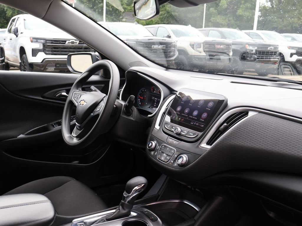 2025 Chevrolet Malibu 1LT
