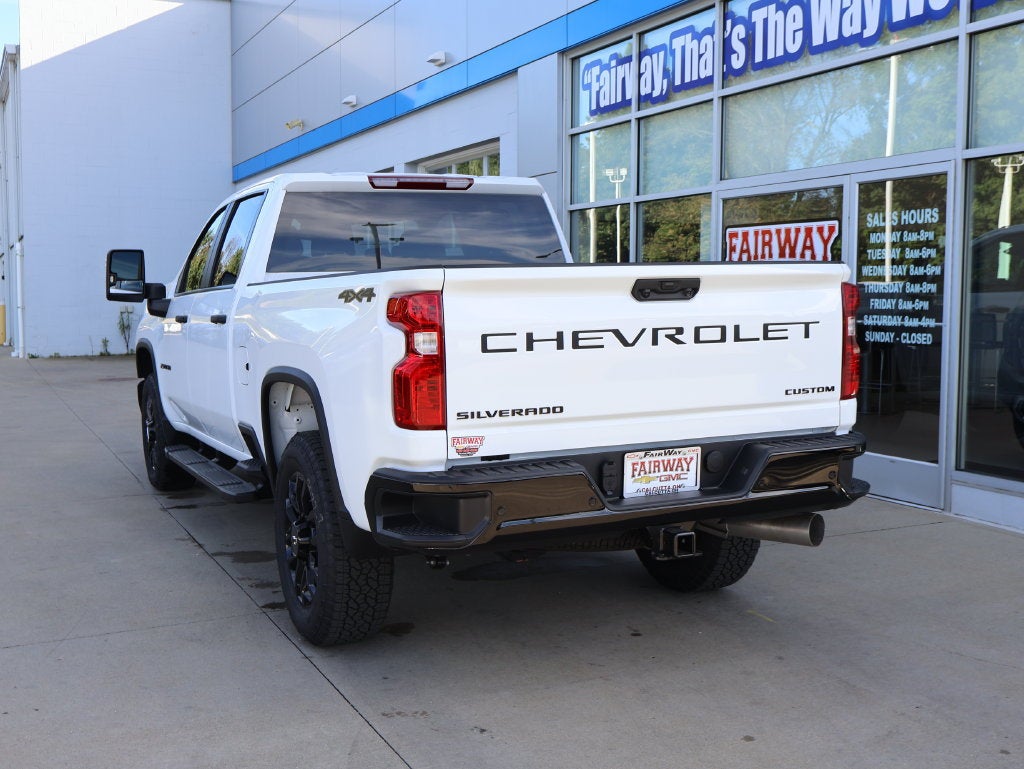 2026 Chevrolet Silverado 2500 HD Custom