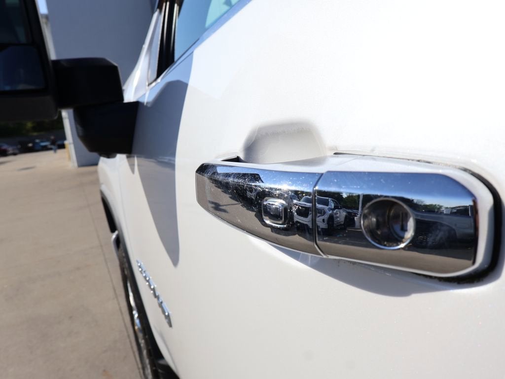 2023 Chevrolet Silverado 3500 HD High Country
