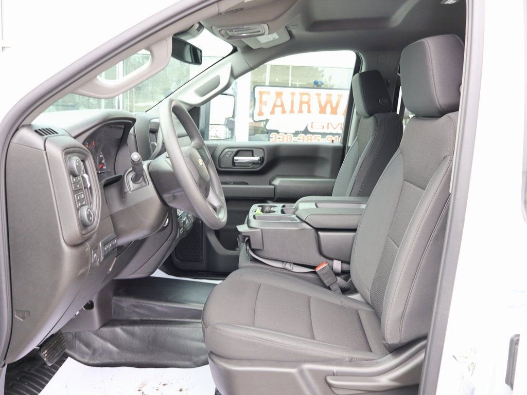 2026 Chevrolet Silverado 3500 HD WT