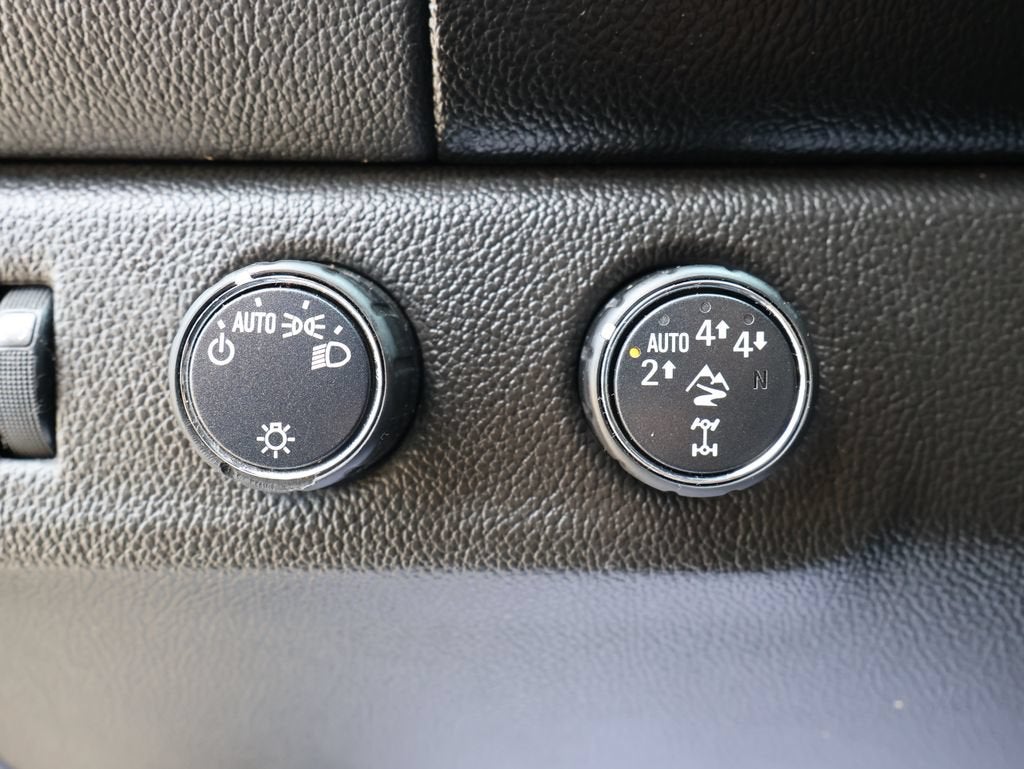 2020 Chevrolet Colorado ZR2 - Photo 12