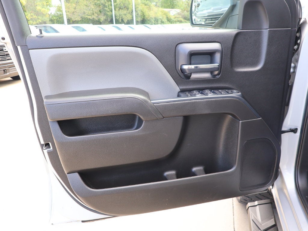 2018 Chevrolet Silverado 1500 Custom
