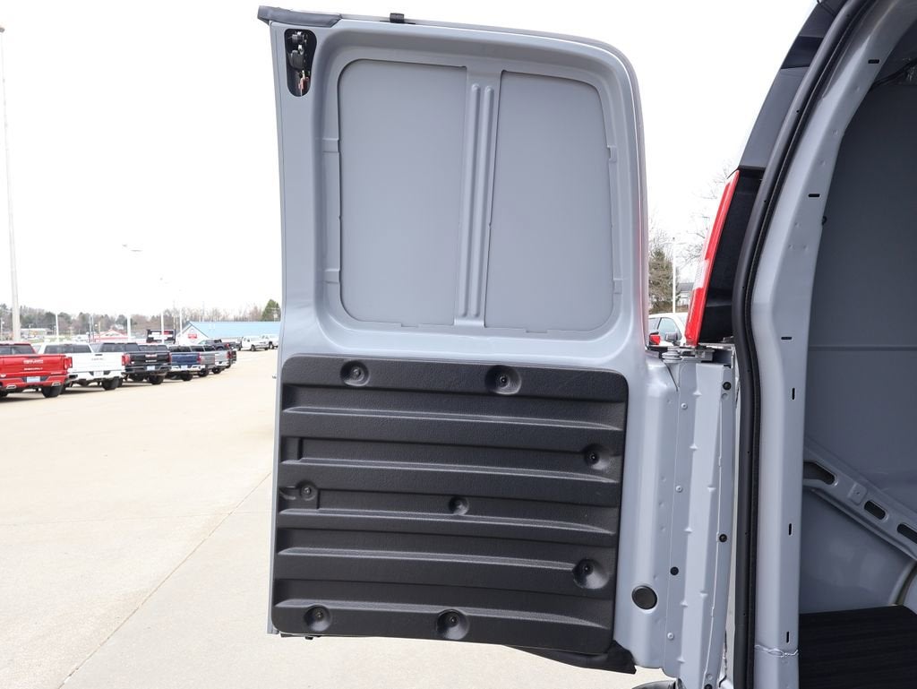 2026 Chevrolet Express Cargo WT