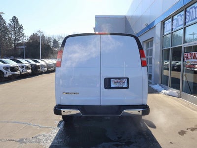 2025 Chevrolet Express Cargo WT