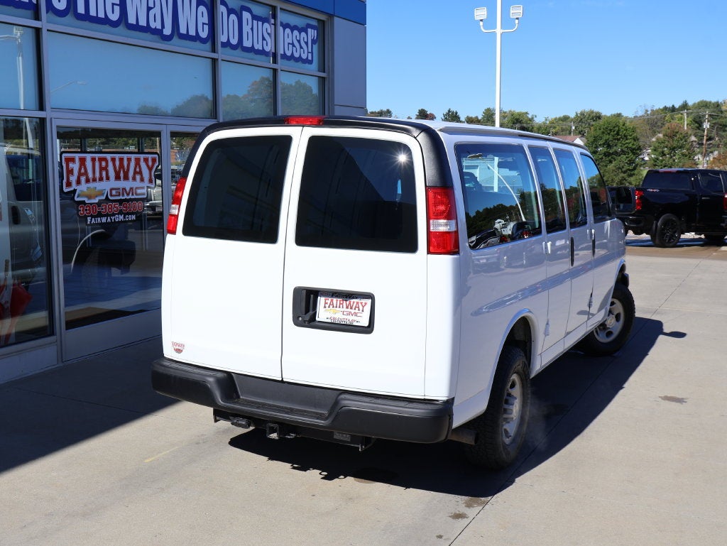 2024 Chevrolet Express Cargo 2500 WT