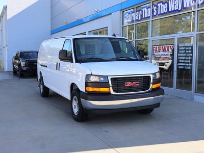 2025 Chevrolet Express Cargo WT