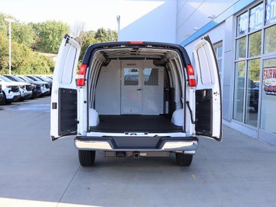 2025 Chevrolet Express Cargo WT