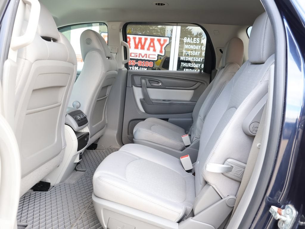 2015 GMC Acadia SLE