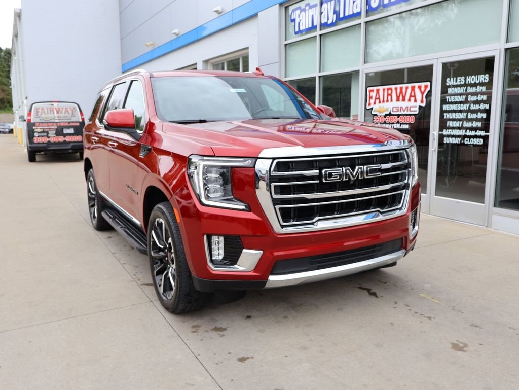 2023 GMC Yukon SLT