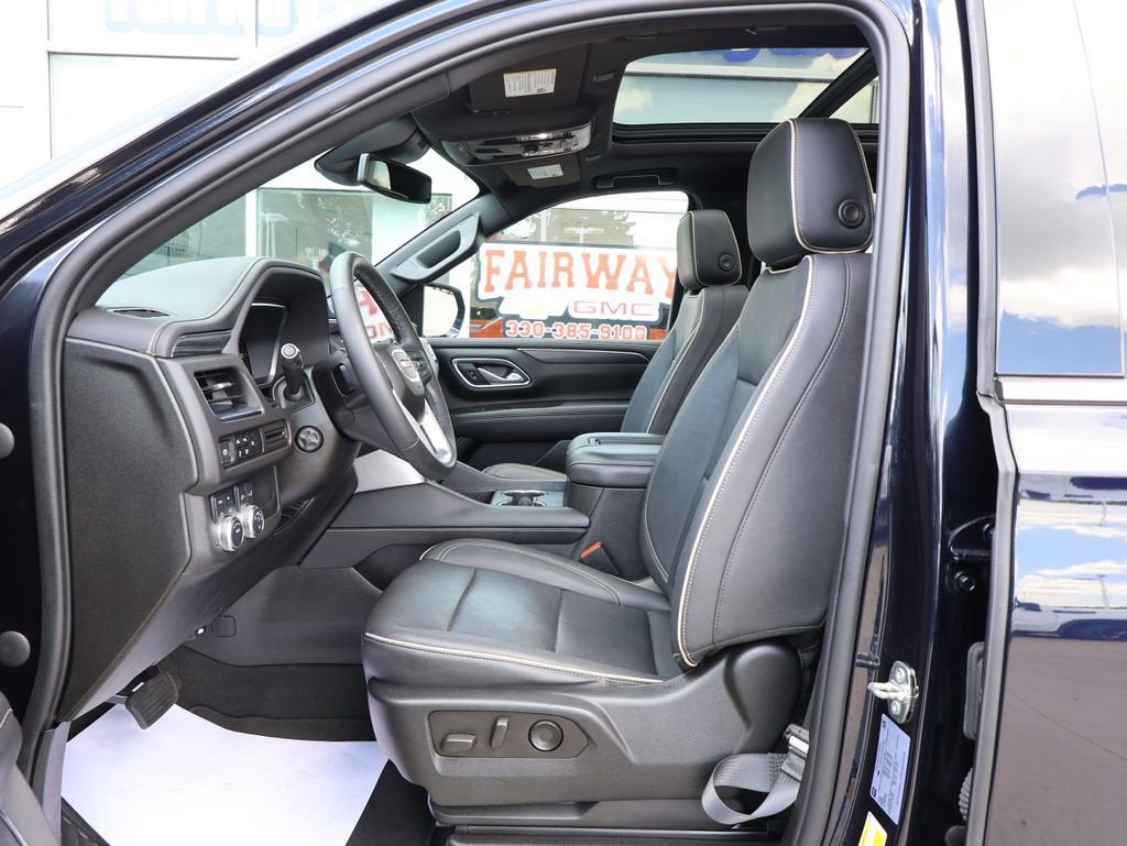 2023 GMC Yukon XL SLT