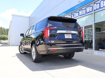 2023 GMC Yukon XL SLT