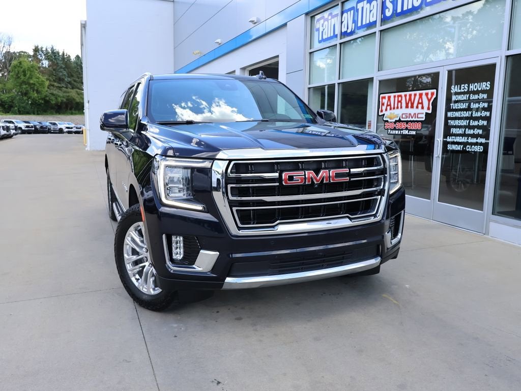 2023 GMC Yukon XL SLT