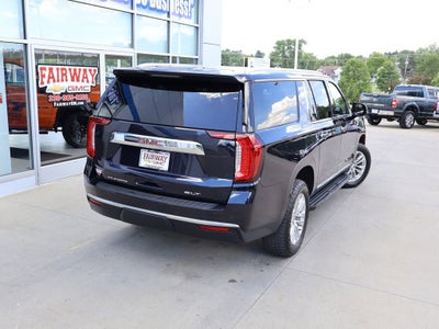 2023 GMC Yukon XL SLT