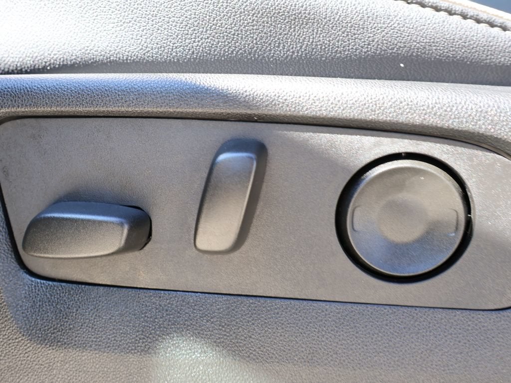 2025 GMC Yukon XL Elevation