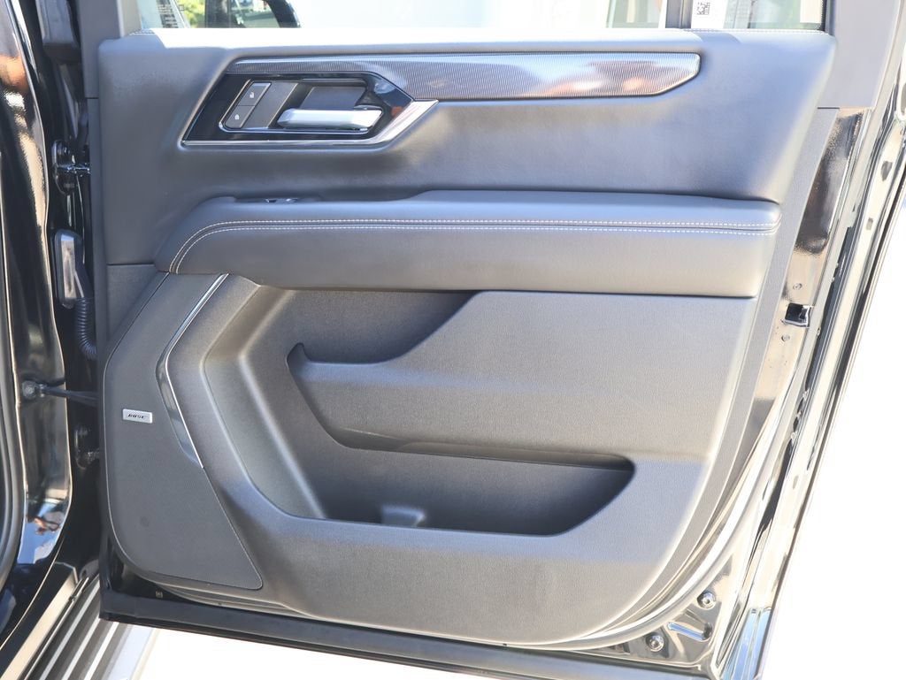 2025 GMC Yukon XL Elevation