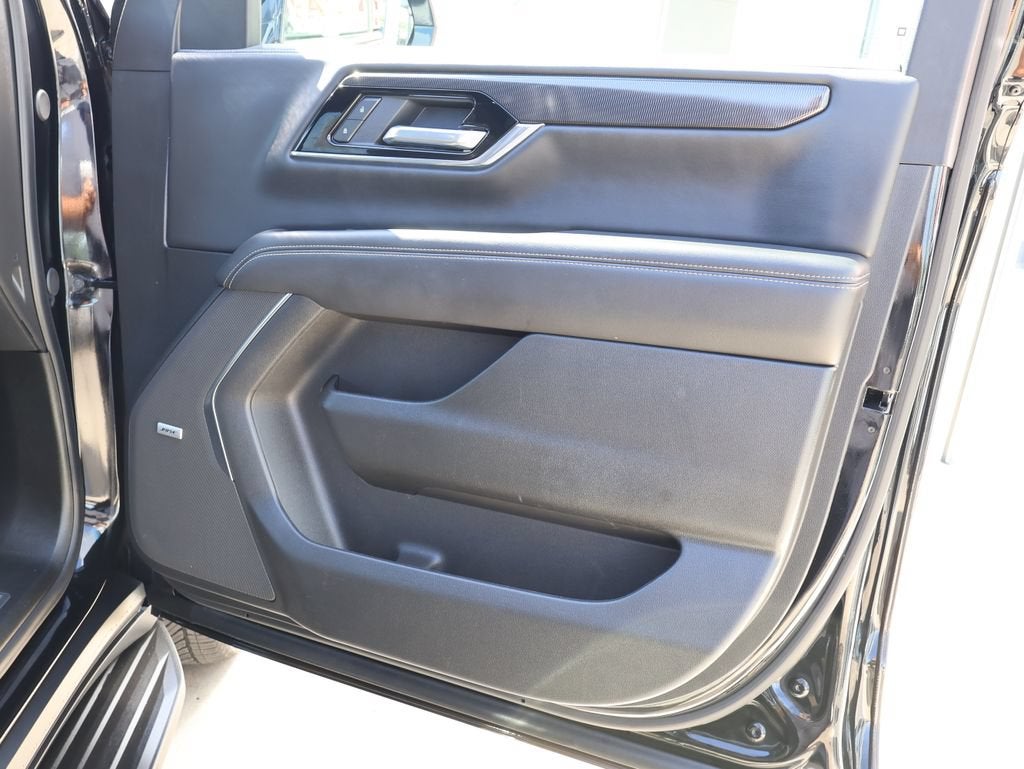 2025 GMC Yukon XL Elevation
