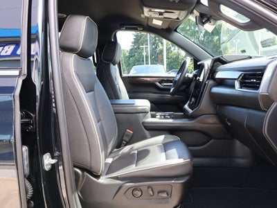 2025 GMC Yukon XL Elevation