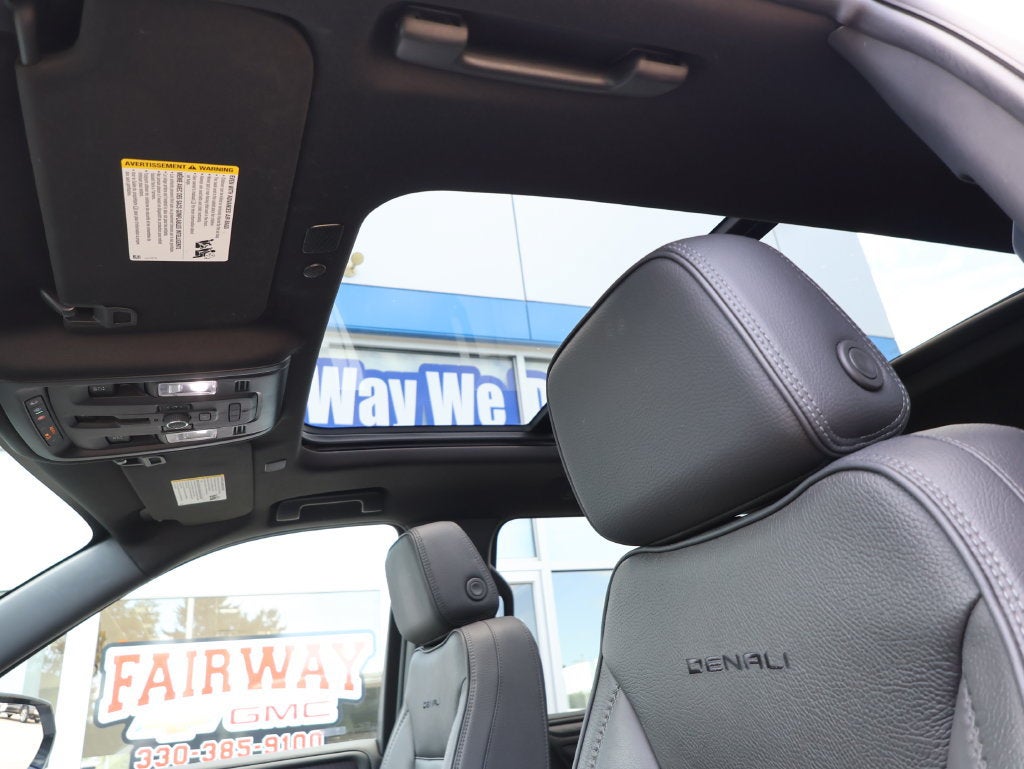 2024 GMC Yukon XL Denali