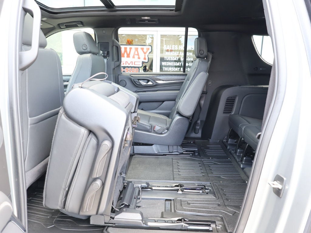 2024 GMC Yukon XL Denali