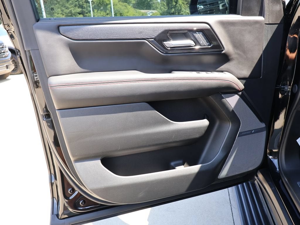 2025 GMC Yukon AT4 Ultimate