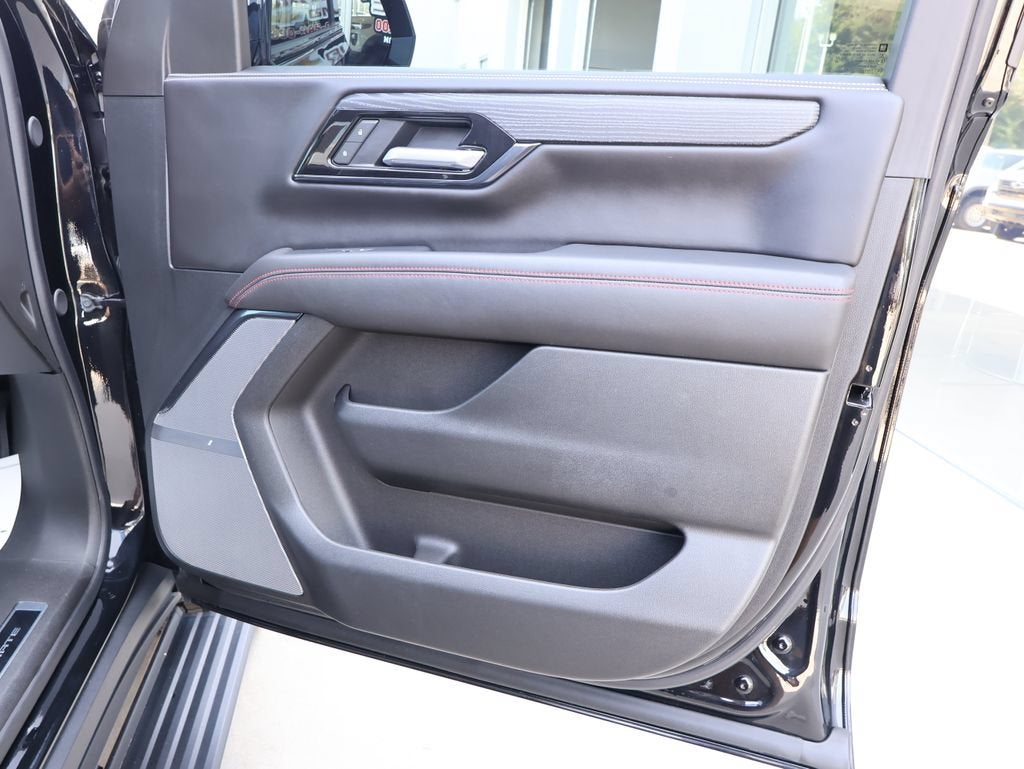 2025 GMC Yukon AT4 Ultimate