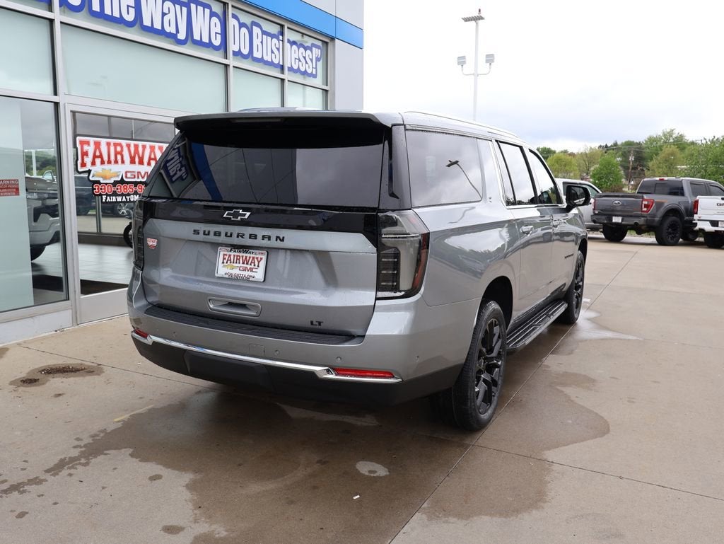 2026 Chevrolet Suburban LT