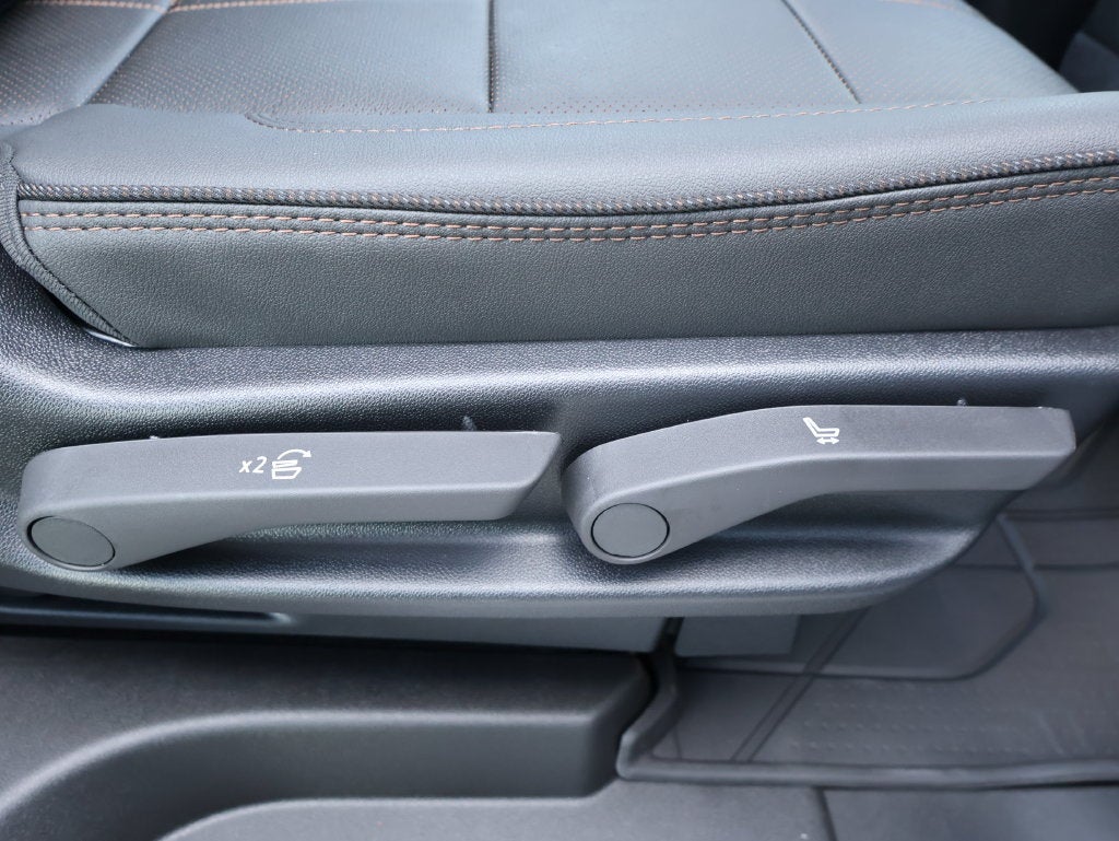 2027 Chevrolet Tahoe High Country - Photo 42